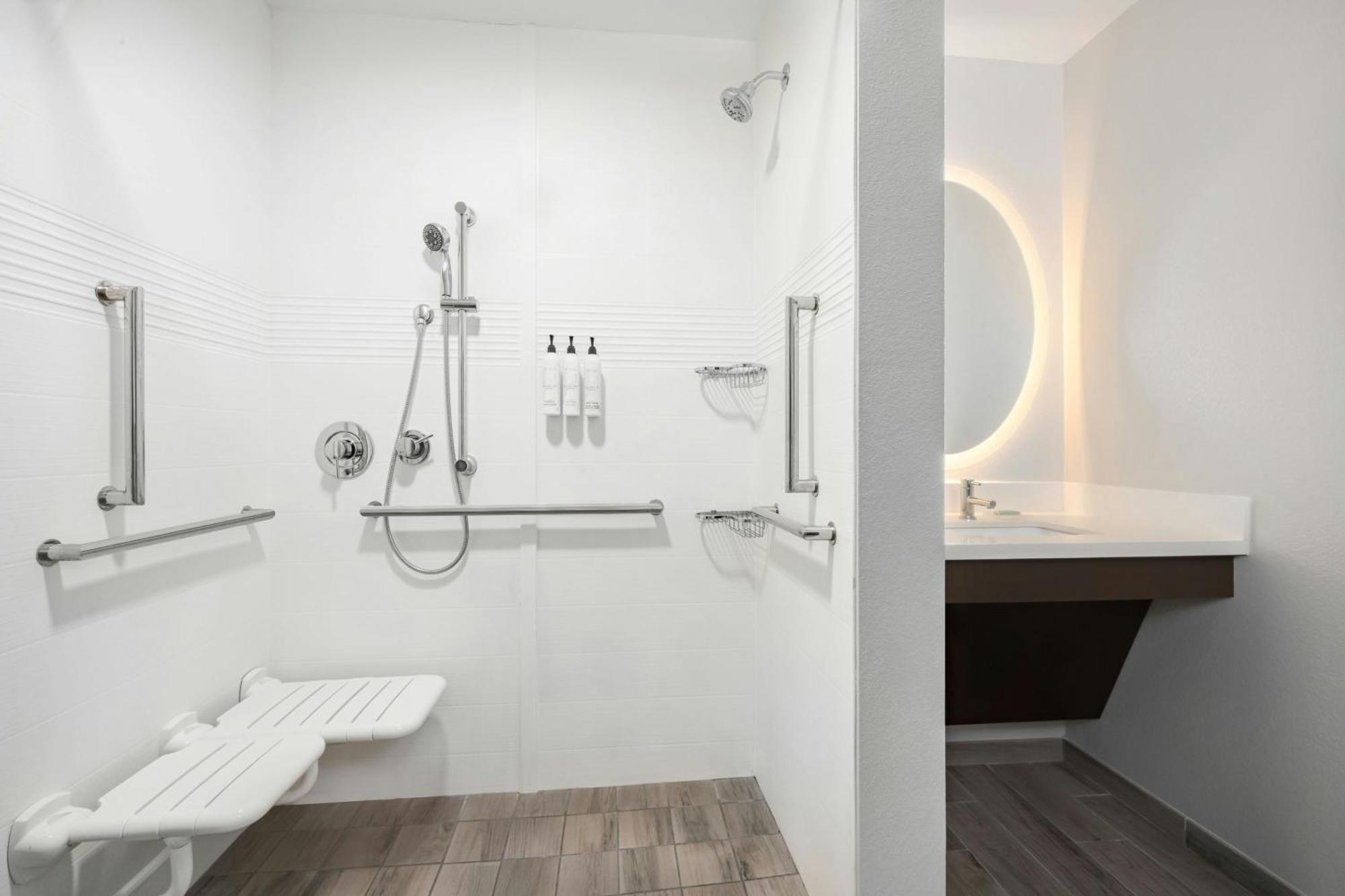 Towneplace Suites By Marriott Montgomery Eastchase Bagian luar foto