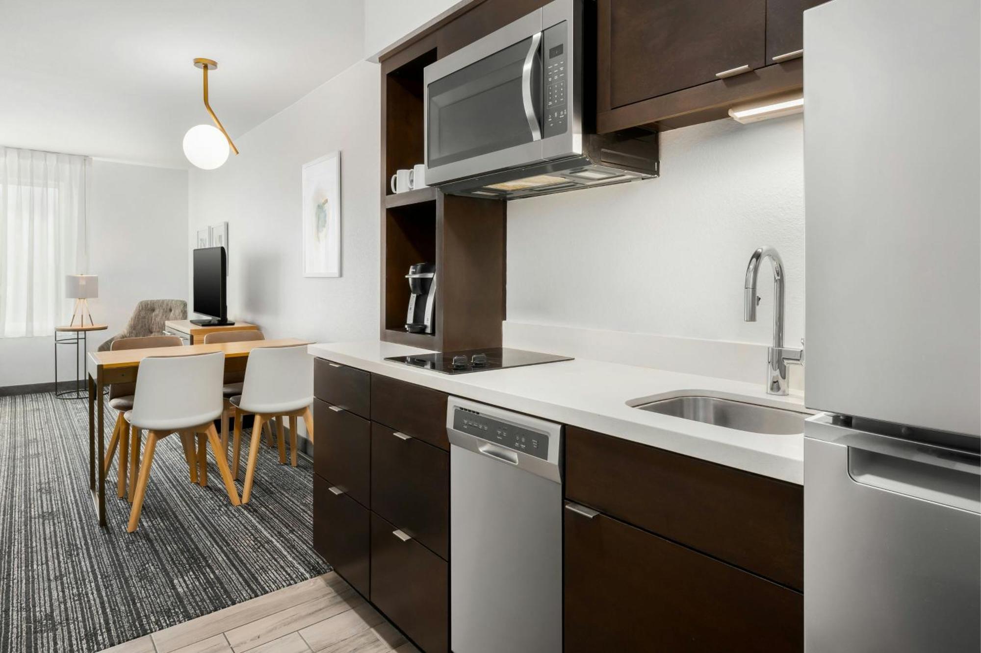Towneplace Suites By Marriott Montgomery Eastchase Bagian luar foto